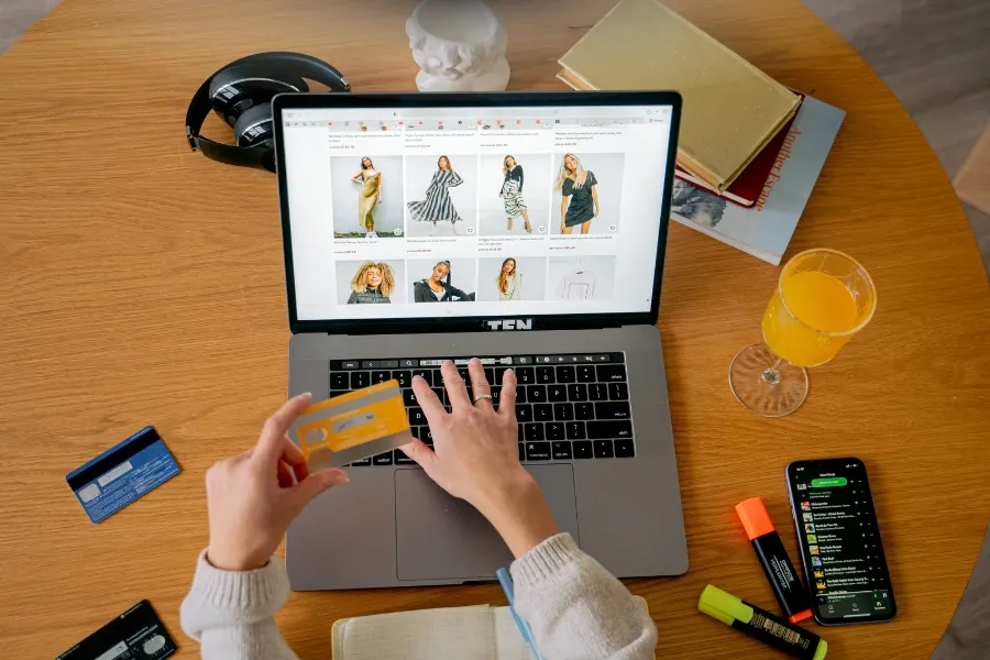 Creare magazin online WooCommerce profesional — WebSimplu